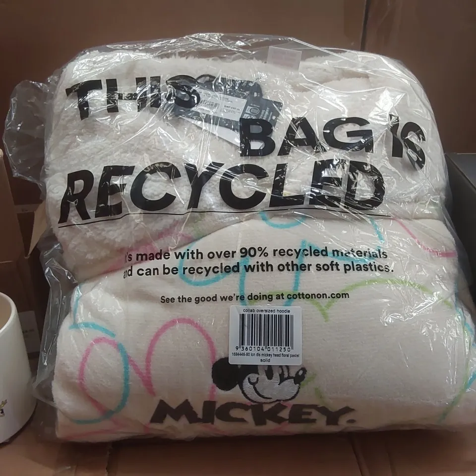 PALLET CONTAINING APPROXIMATELY 111x BRAND NEW TYPO DISNEY COLLAB PLANTERS, 390x BRAND NEW SPONGEBOB 'WHEN THE CAFFEINE HITS' MUGS, 14x BRAND NEW TYPO DISNEY COLLAB MICKEY MOUSE OVERSIZED HOODIES