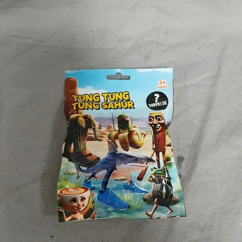 ITALIAN BRAIN ROT SURPRISE TOY PACKAGING (3+ AGES)