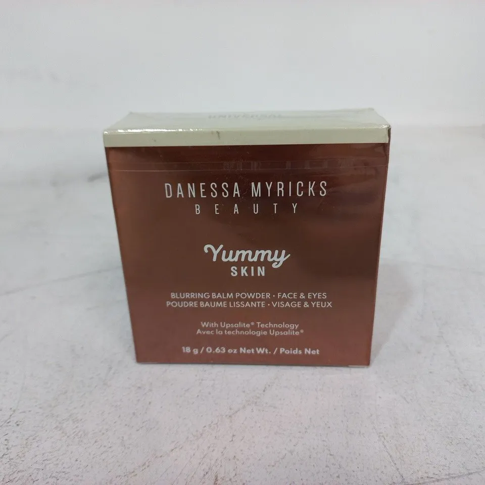 SEALED DANESSA MYRICKS BEAUTY YUMMY SKIN BLURRING BALM POWDER - 18G