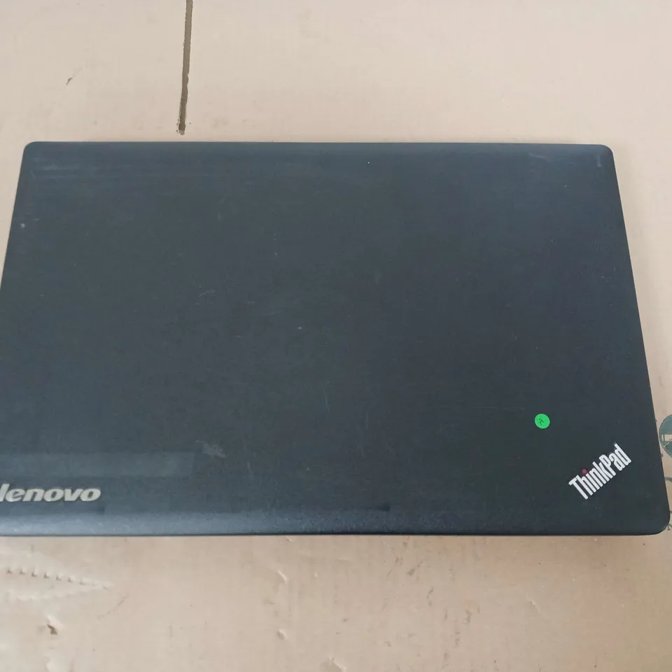 LENOVO	THINKPAD EDGE E530C 15 INCH I5-3230M 2.60GHZ