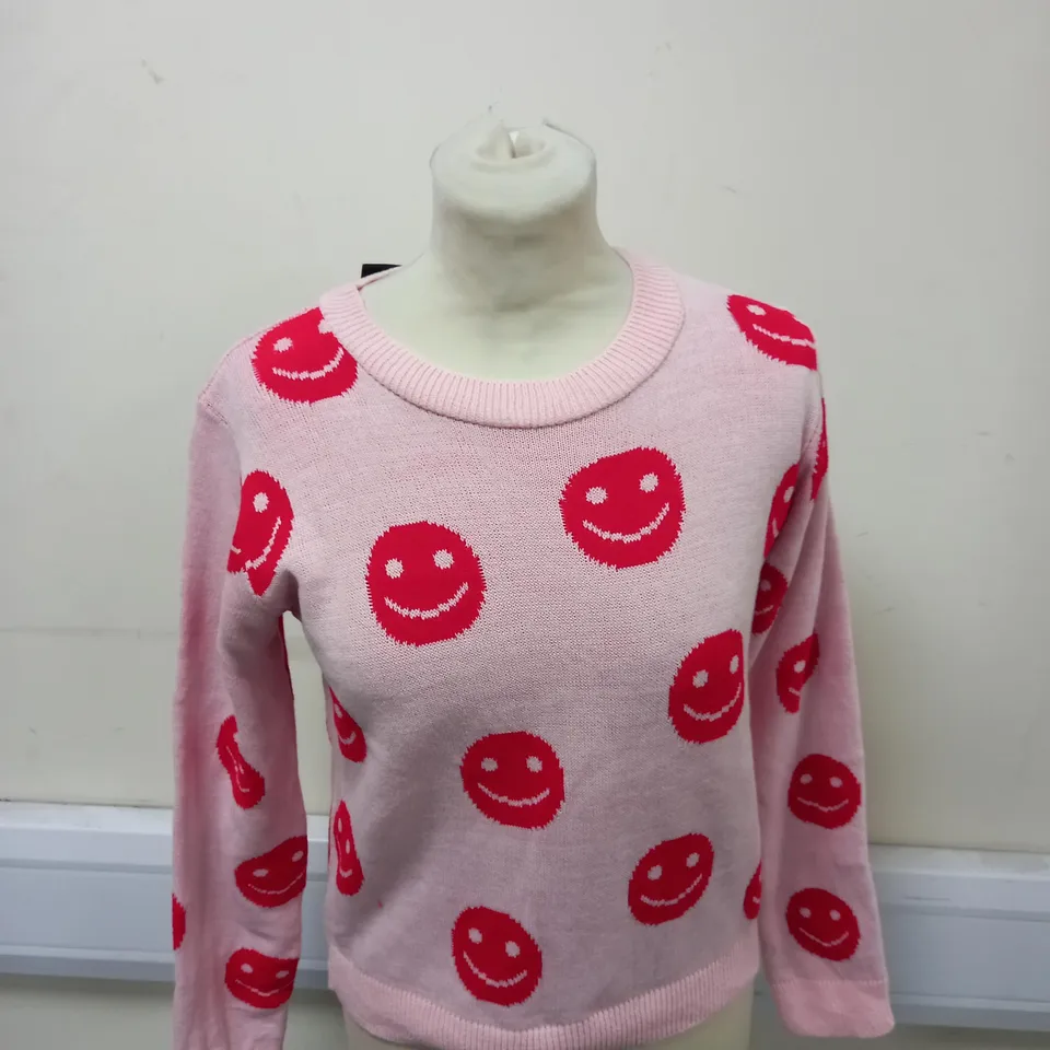 SMILEY PRINT CROPPED JUMPER SIZE S