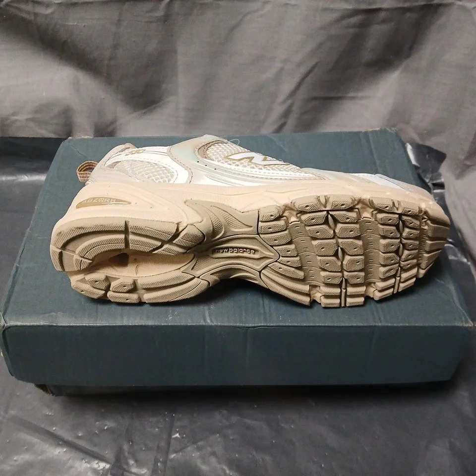 NEW BALANCE SNEAKERS – CREAM/BEIGE MESH UPPER UK SIZE 4