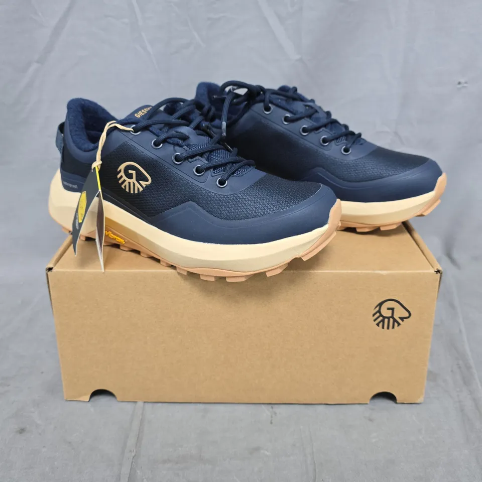 BOXED PAIR OF GIESSWEIN WOOL TRAIL X WOMEN'S SHOES IN OCEAN BLUE SIZE UK 7