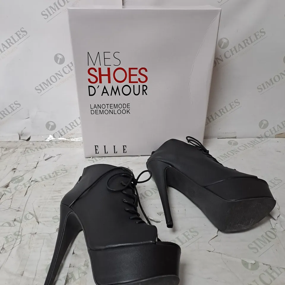 APPROXIMATELY 12 PAIRS OF BOXED MES SHOES D'AMOUR DEMONLOOK SIRE BLACK HEELS - SIZE VARIATION