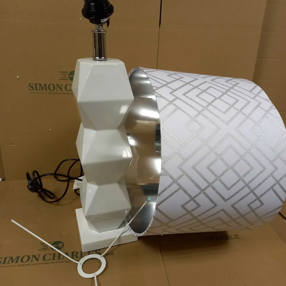 OUTLET JM BY JULIEN MACDONALD CERAMIC TABLE LAMP