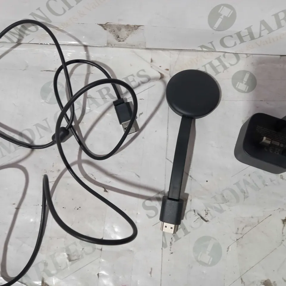 GOOGLE CHROMECAST