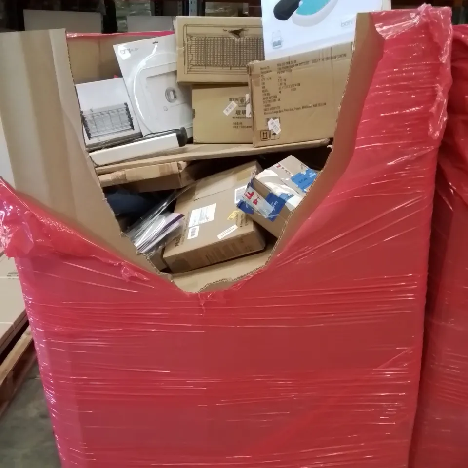 PALLET CONTAINING VARIOUS ASSORTED BOXED HOUSEHOLD ITEMS TO INCLUDE: COMFORT CUSHION, INSECT KILLERS, OFFICE CHAIR MAT, TRUNKI RIDE ON AND LOTS MORE UNMARKED BOXED ITEMS 