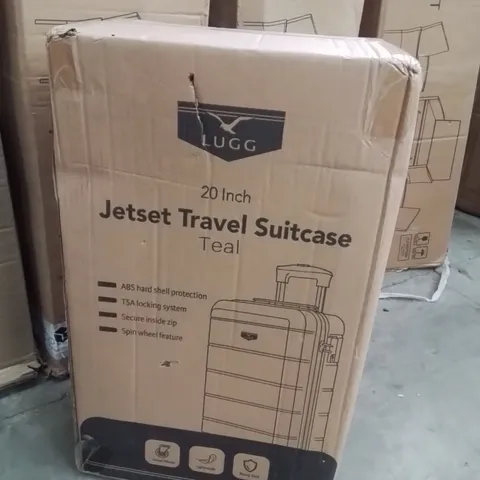 BOXED LUGG JETSET 20" TRAVEL SUITCASE
