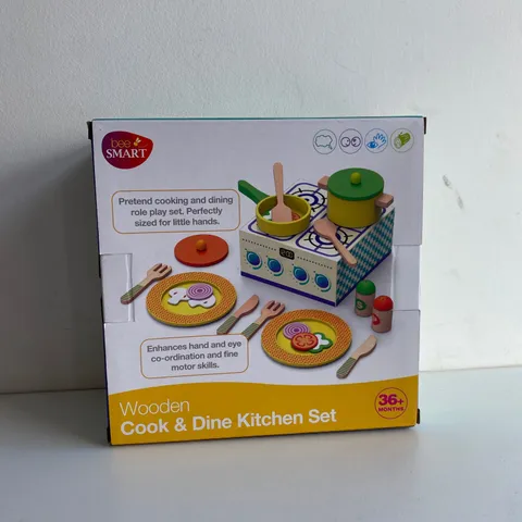 BRAND NEW BOXED BEE SMART WOODEN COOK+DINE KITCHEN SET