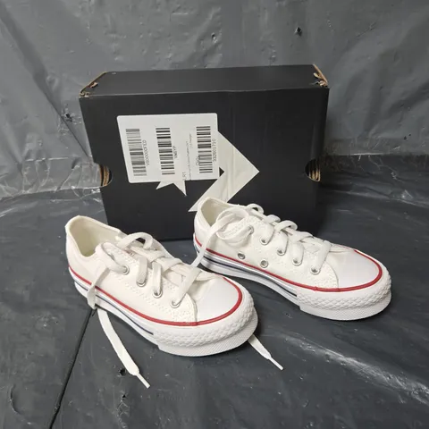 BOXED PAIR OF CONVERSE GIRLS EVA LIFT CANVAS PLATFORM OX WHITE - 11.5 YOUNGER