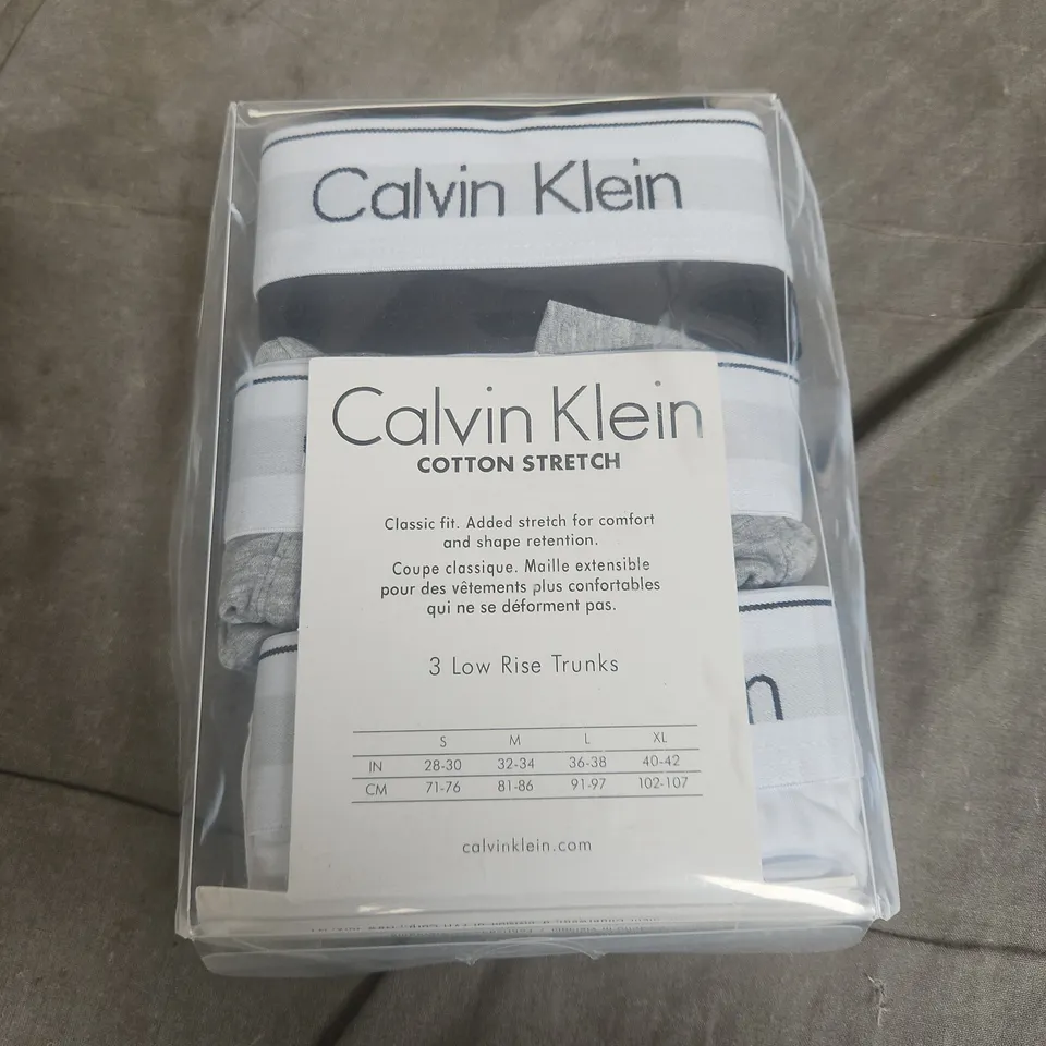 CALVIN KLEIN COTTON STRETCH LOW RISE TRUNKS – 3 PACK (MEN'S UNDERWEAR) UK M