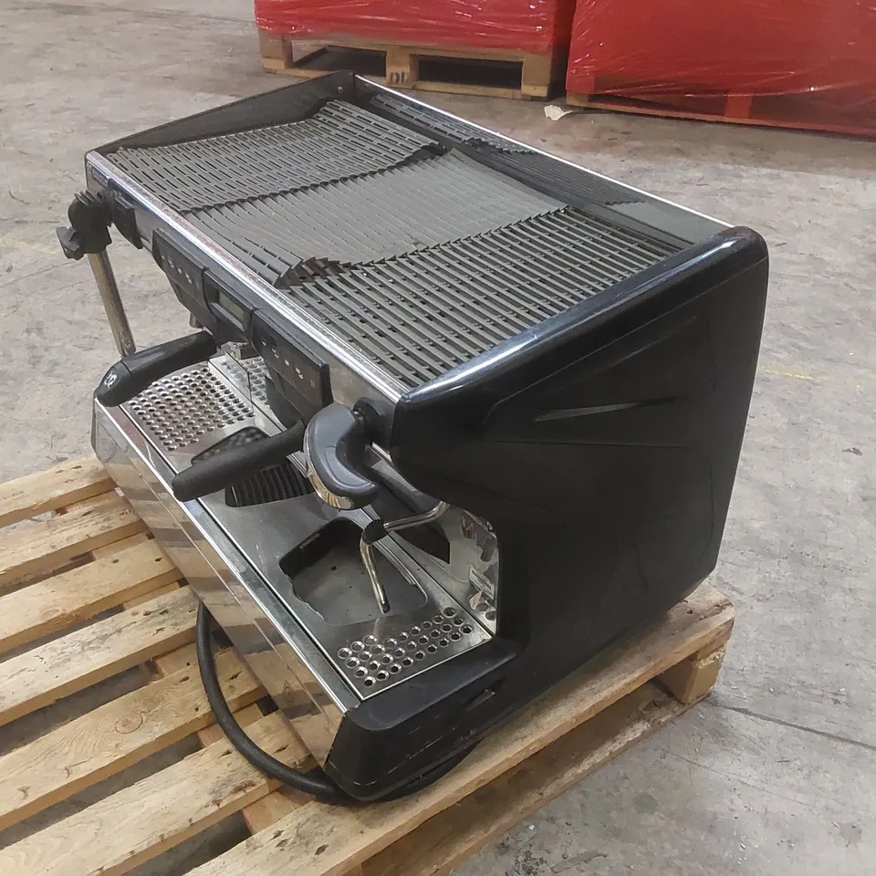 RANCILIO CLASSE 7 COMMERCIAL 2 GROUP COFFEE MACHINE