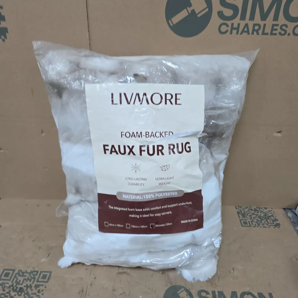 BAGGED LIVMORE FOAM-BACKED FAUX FUR RUG (120CM)