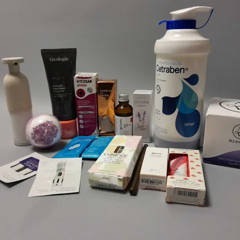 LOT OF BEAUTY ITEMS TO INCLUDE MERWAVE DEEP CONDITIONING HAIR MASK, ETC