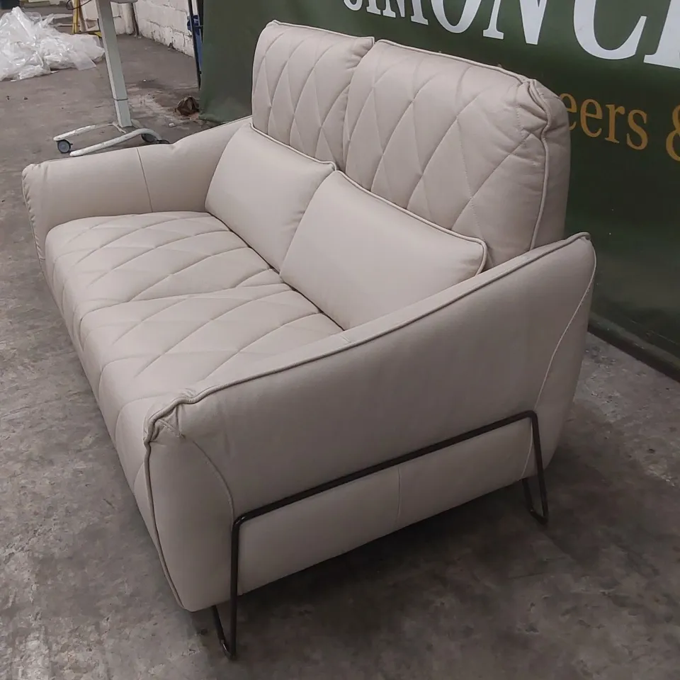 QUALITY DESIGNER ITALIAN MADE AXELLE 2 SEATER LEATHER SOFA