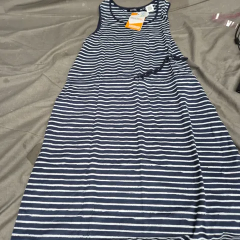 REGATTA GREAT OUTDOORS WOMEN’S STRIPED JERSEY DRESS – NAVY & WHITE, UK 14