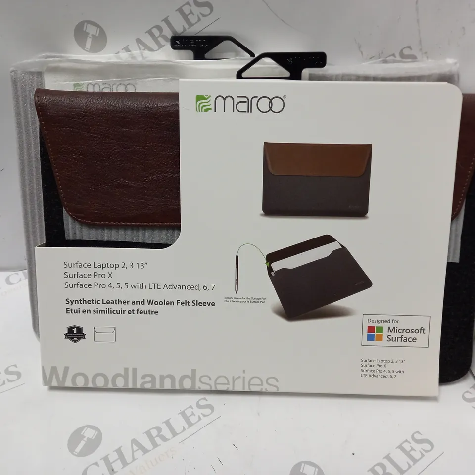 2 MAROO SYNTHETIC LEATHER SURFACE LAPTOP CASES