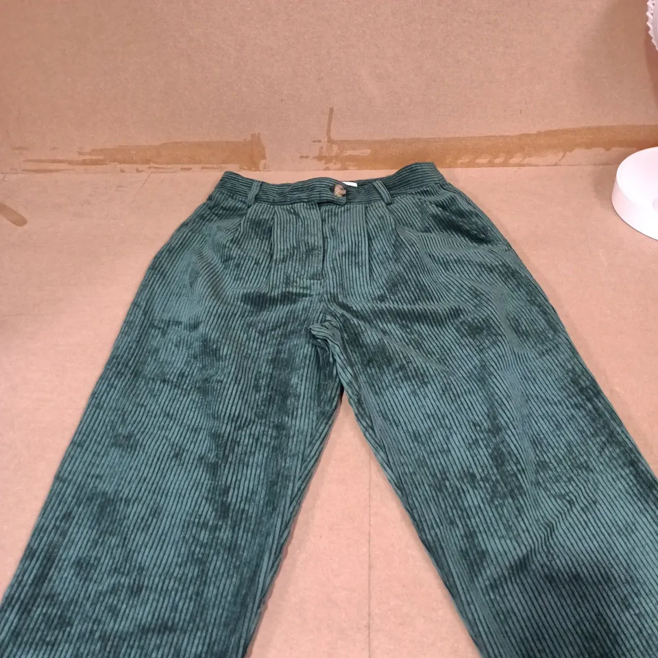 TOPSHOP GREEN CORDUROY TROUSERS, UK 8 (EU 36, US 4)