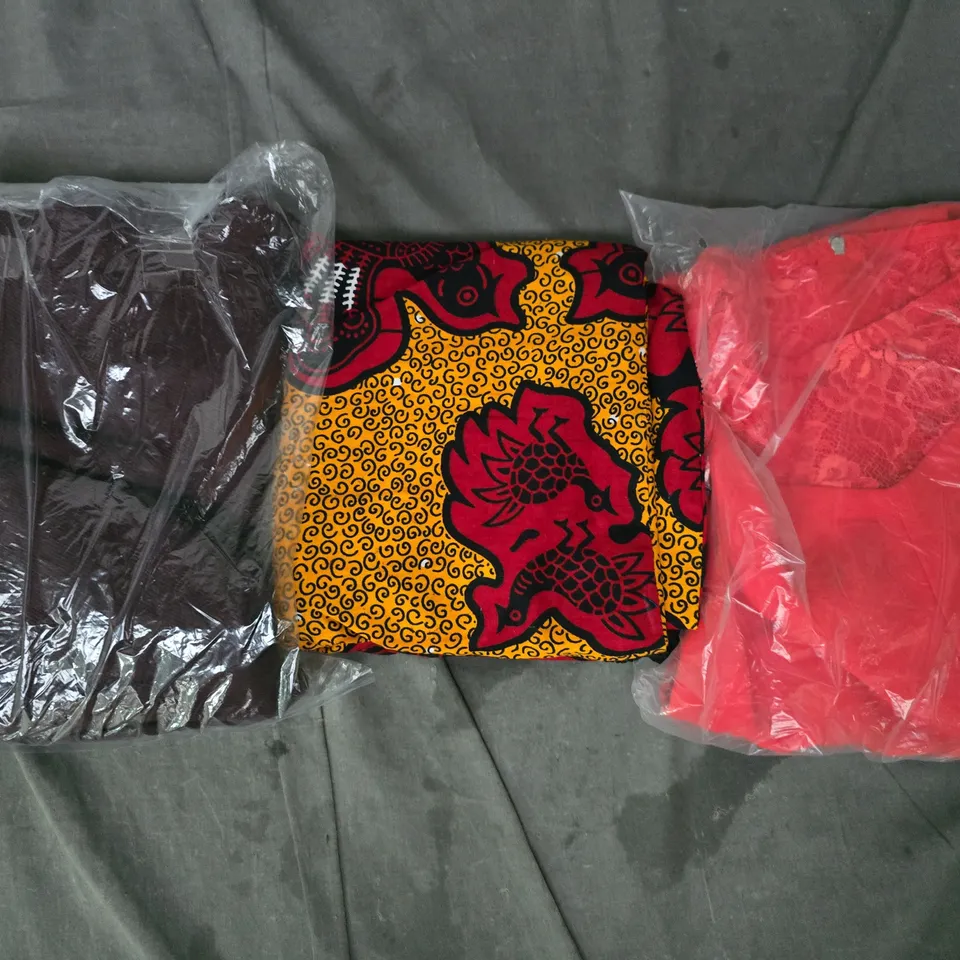 APPROXIMATELY 20 ASSORTED CLOTHING AND FASHION PRODUCTS IN VARIOUS STYLES AND SIZES - COLLECTION ONLY