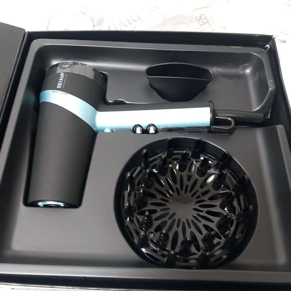 BOXED REVAMP PROGLOSS QUAD IONIC HAIR DRYER DR-3800