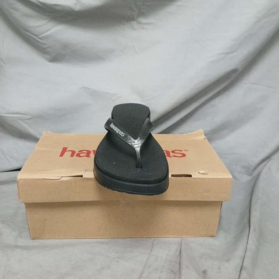 HAVAIANAS BLACK FLIP-FLOPS – SIZE EU 40