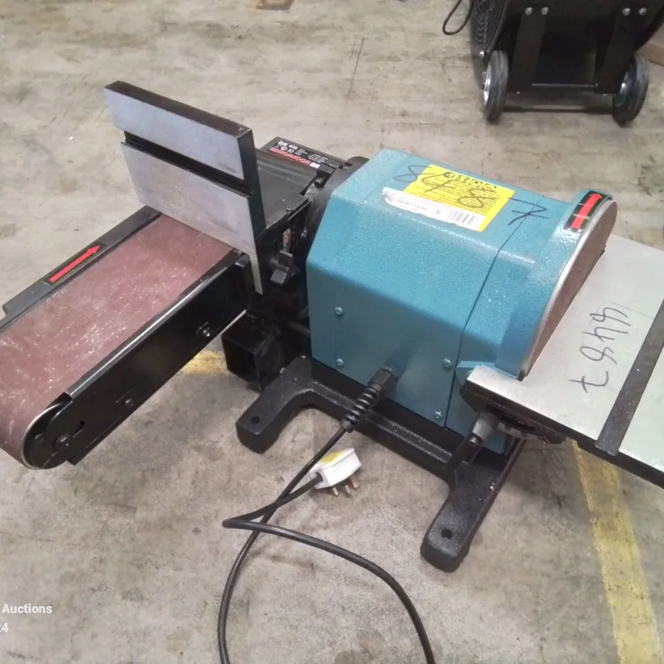 CLARKE WOODWORKER 4" BELT, 8" DISC SANDER