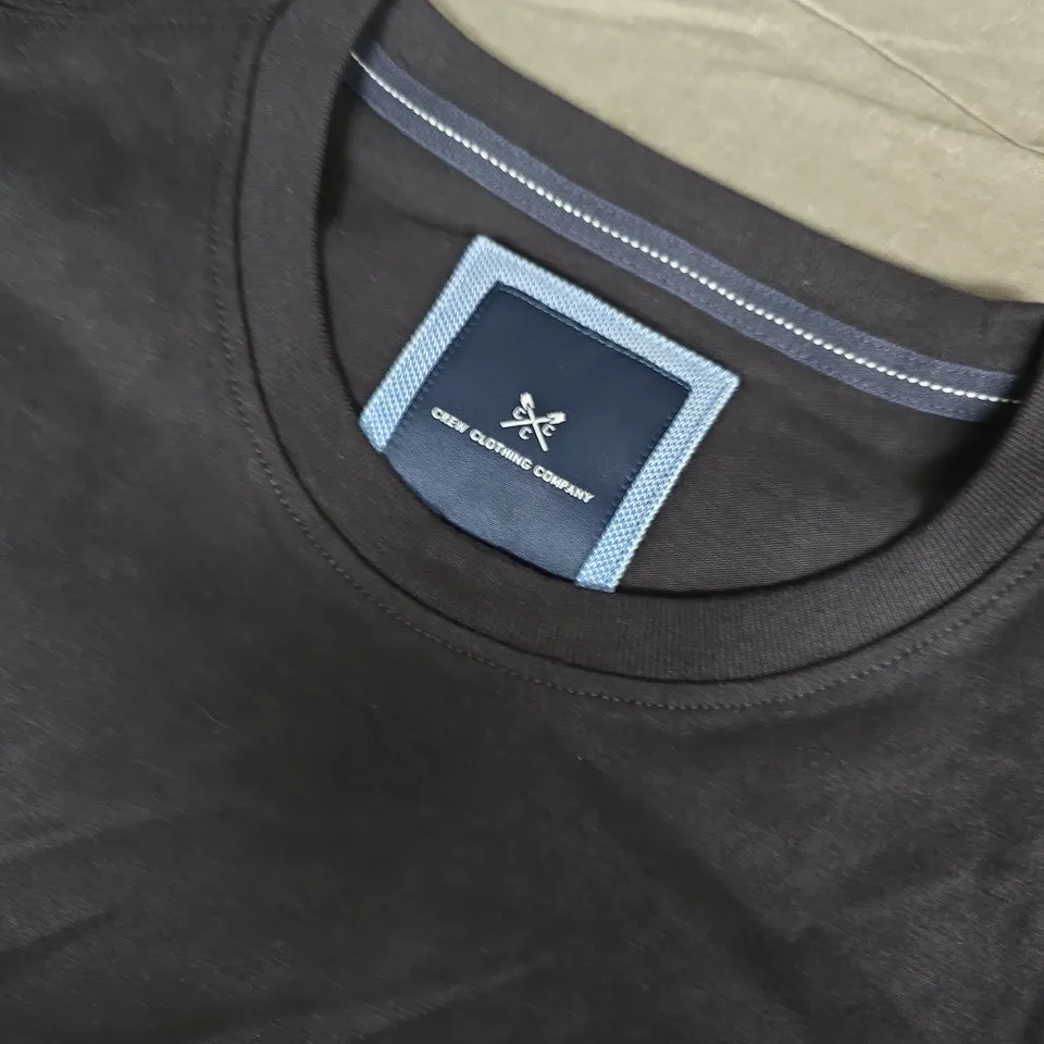 CREW CLOTHING CLASSIC TEE – BLACK, MEDIUM
