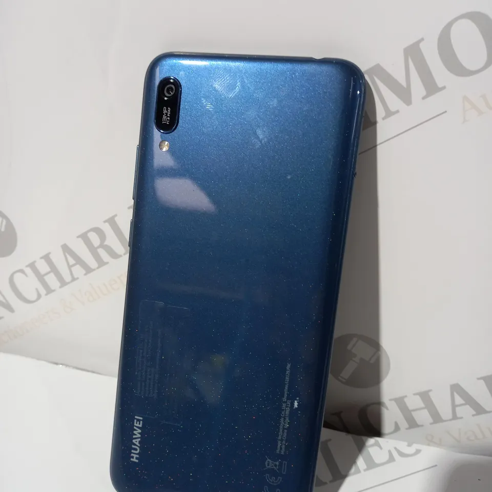 HUAWEI Y6 MOBILE PHONE IN BLUE 