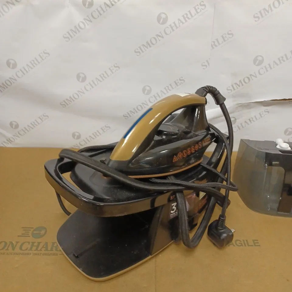 RUSSELL HOBBS STEAM POWER COPPER STEAM GENERATOR IRON