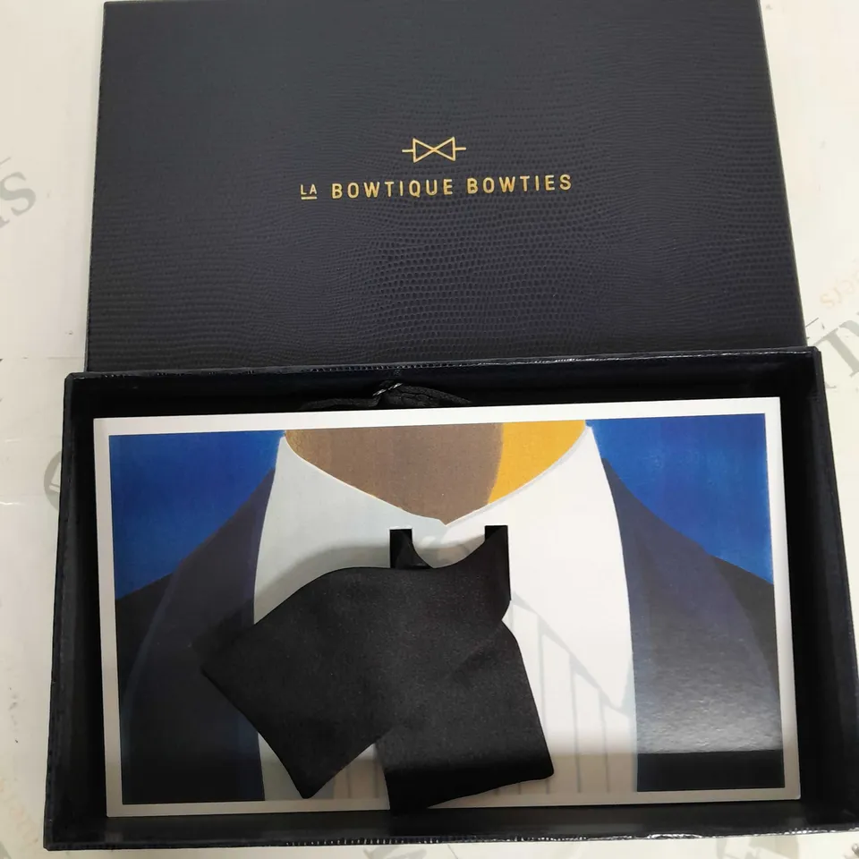 BOXED LA BOWTIQUE BOWTIE