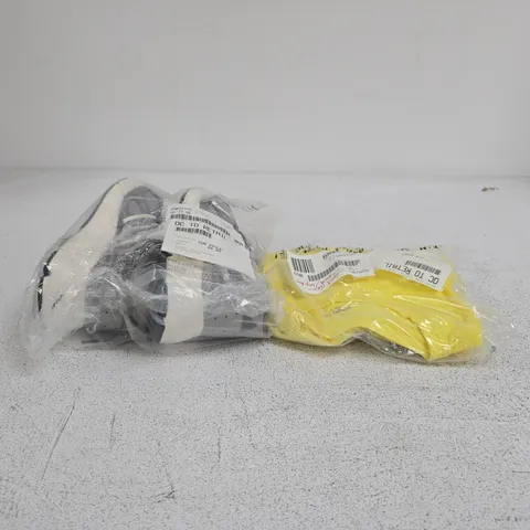 BOX OF APPROXIMATELY 25 ASSORTED CLOTHING ITEMS OF VARIOUS SIZES AND STYLES