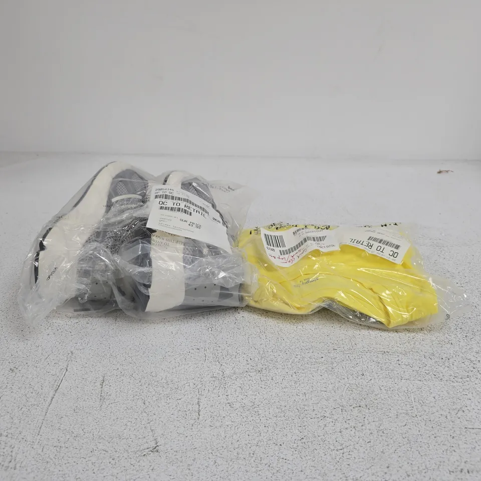 BOX OF APPROXIMATELY 25 ASSORTED CLOTHING ITEMS OF VARIOUS SIZES AND STYLES