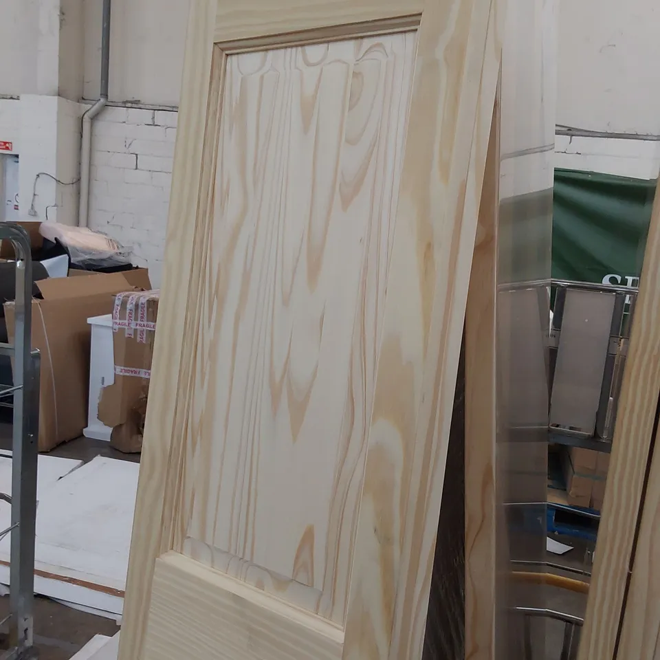 CLEAR PINE BI-FOLD DOOR 1938 × 745mm