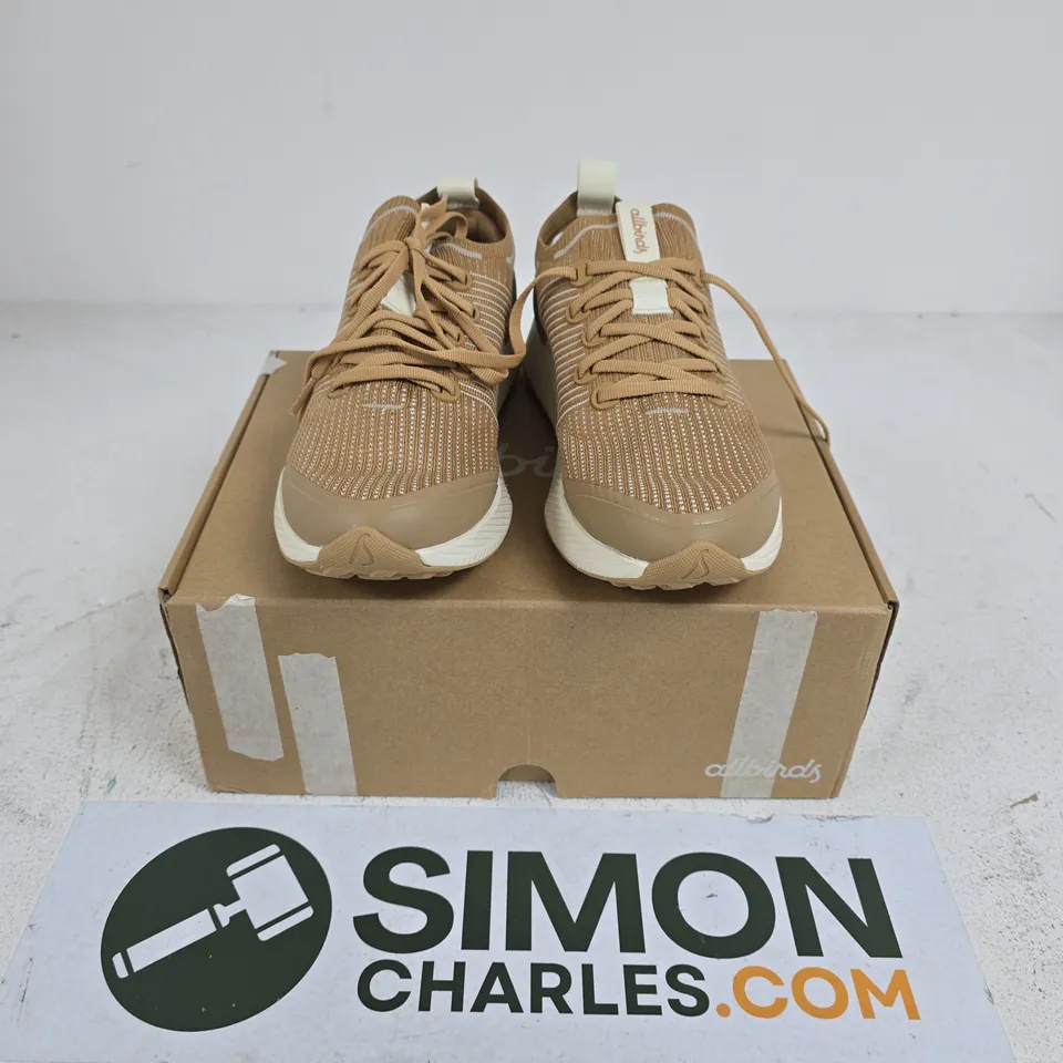 BOXED PAIR OF ALLBIRDS TREE GLIDER TRAINERS IN STORMY BEIGE - W8