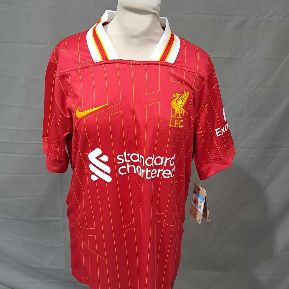 NIKE LIVERPOOL FOOTBALL CLUB SHIRT IN RED - MEDIUM