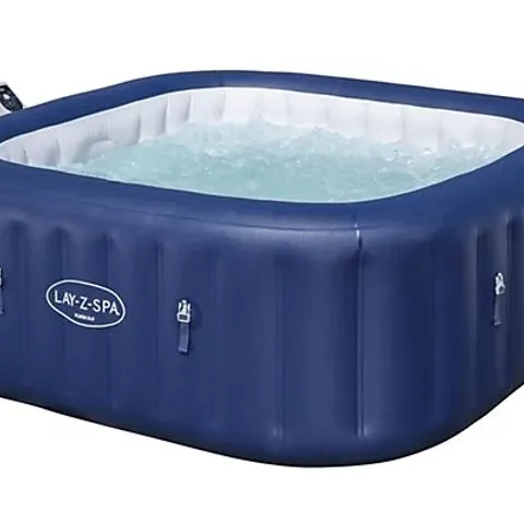 BOXED LAY-Z-SPA HAWAII 6 PERSON INFLATABLE HOT TUB
