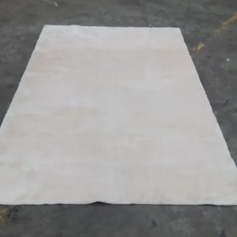 QUALITY DESIGNER AREA RUG - APPROXIMATELY 300X200CM