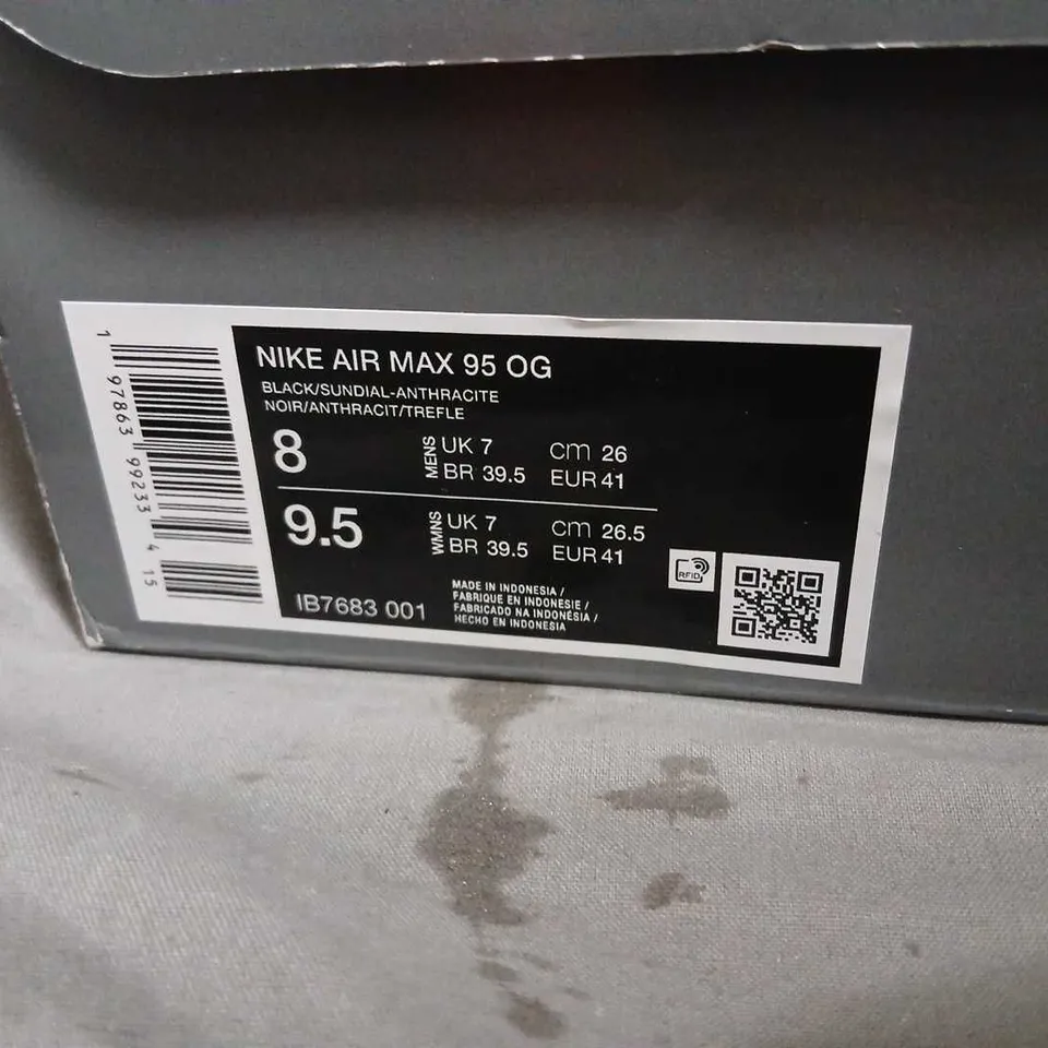 NIKE AIR MAX 95 OG SNEAKERS – UK7 (US 8) BLACK/SUNDIAL-ANTHRACITE