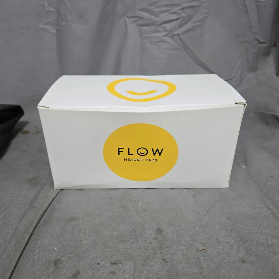 FLOW HEADSET PADS - SALINE MOIST PADS 