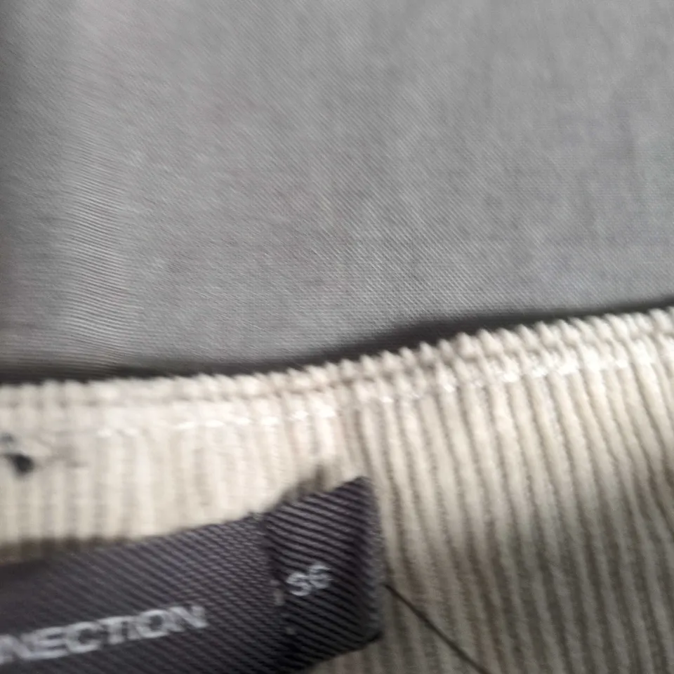 FRENCH CONNECTION BEIGE CORDUROY TROUSERS – MEN'S UK SIZE 36