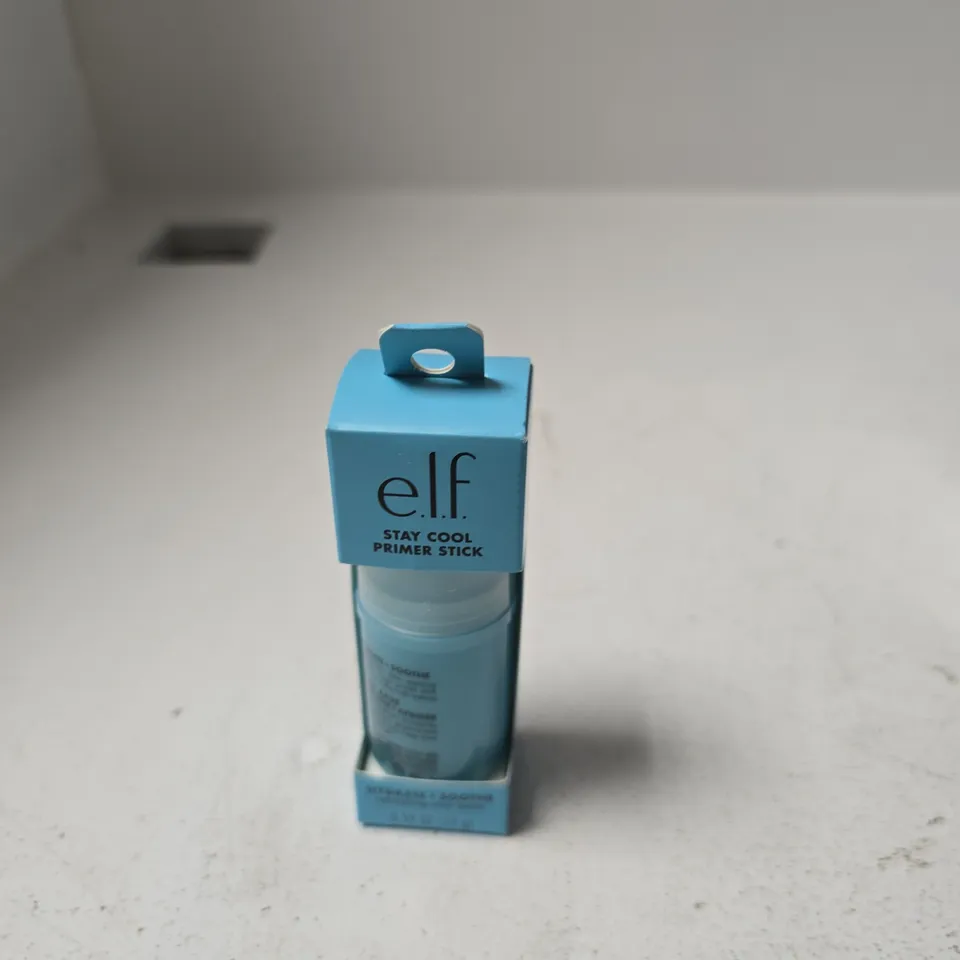 APPROXIMATELY 20 ASSORTED COSMETIC ITEMS INCLUDING BLACK HAIR DYE , HERBAL ESSENCES SHAMPOO AMD ELF REFRESHING ALOE WATER 