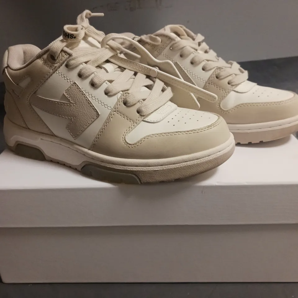 BOXED PAIR OF OFF-WHITE SHOES BEIGE SIZE EU 36