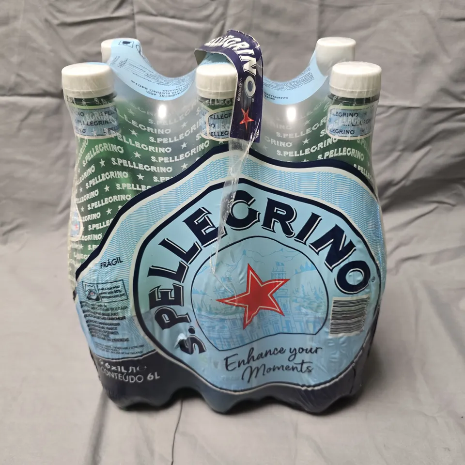6 X S.PELLEGRINO CARBONATED NATURAL MINERAL WATERS - 6 X 1L