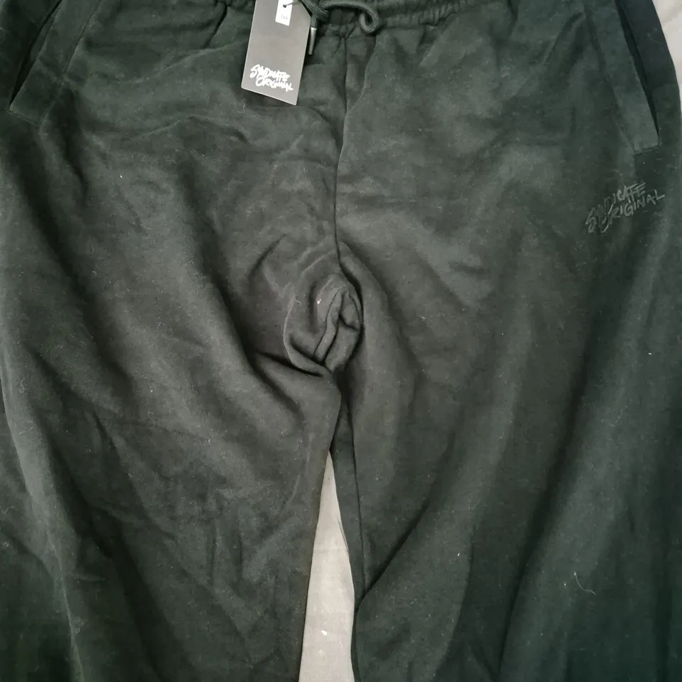 SYNDICATE ORIGINAL JOGGERS IN BLACK SIZE 3XL