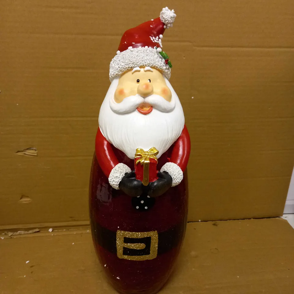 FESTIVE PRE-LIT LARGE GLASS CHRISTMAS CHARACTER - SANTA