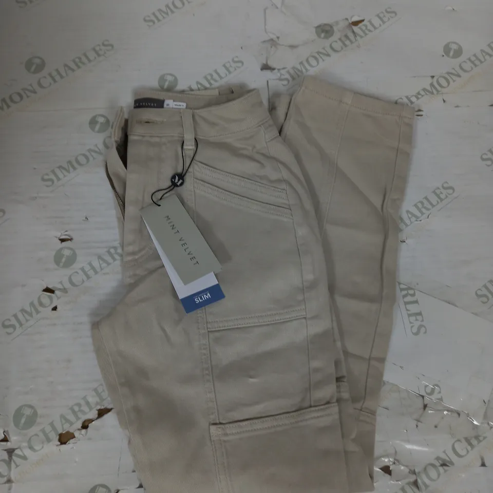 MINT VELVET SLIM CARPENTER JEAN IN BEIGE SIZE 8