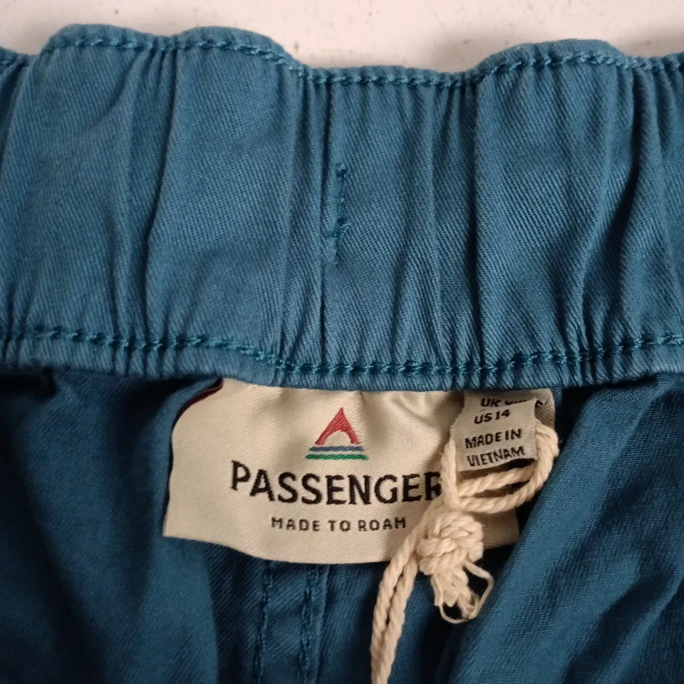PASSENGER SHORTS – TEAL, UK XXL (EU 46, US 14) MADE IN VIETNAM
