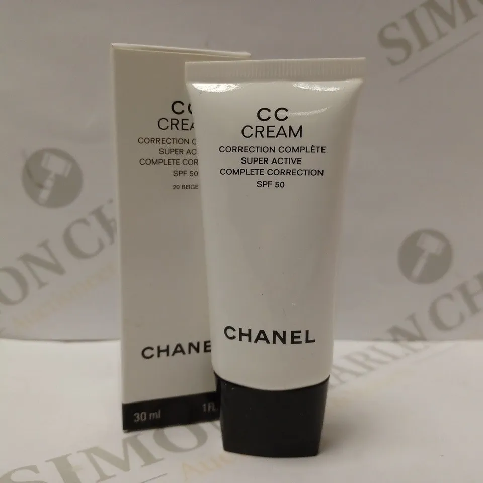 CHANEL CC CREAM SUPER ACTIVE COMPLETE CORRECTION SPF50 30ML - #20 BEIGE 