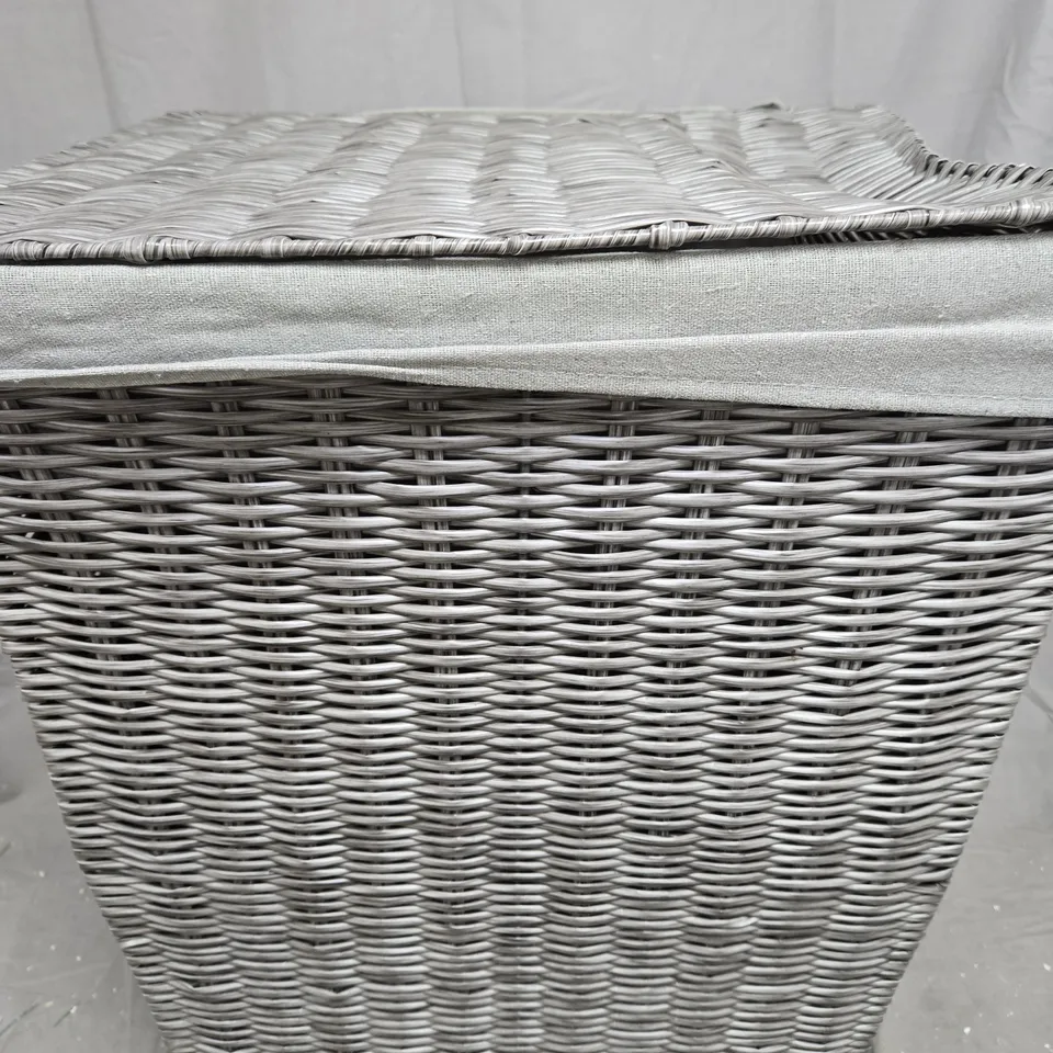 RATTAN LAUNDRY HAMPER