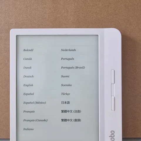 RAKUTEN KOBO E-READER